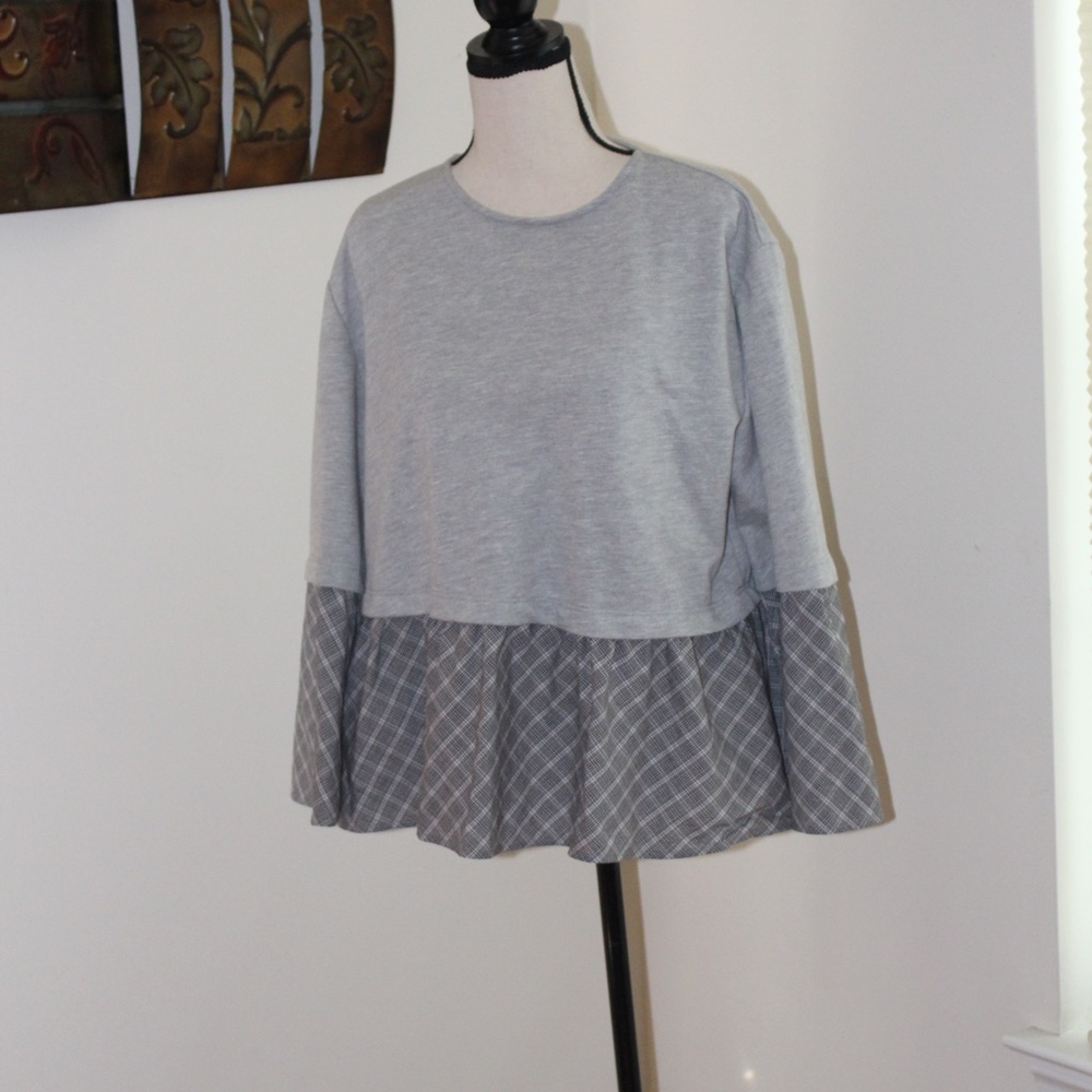 Halogen, peplum ruffle hem and bell sleeves shirt .....